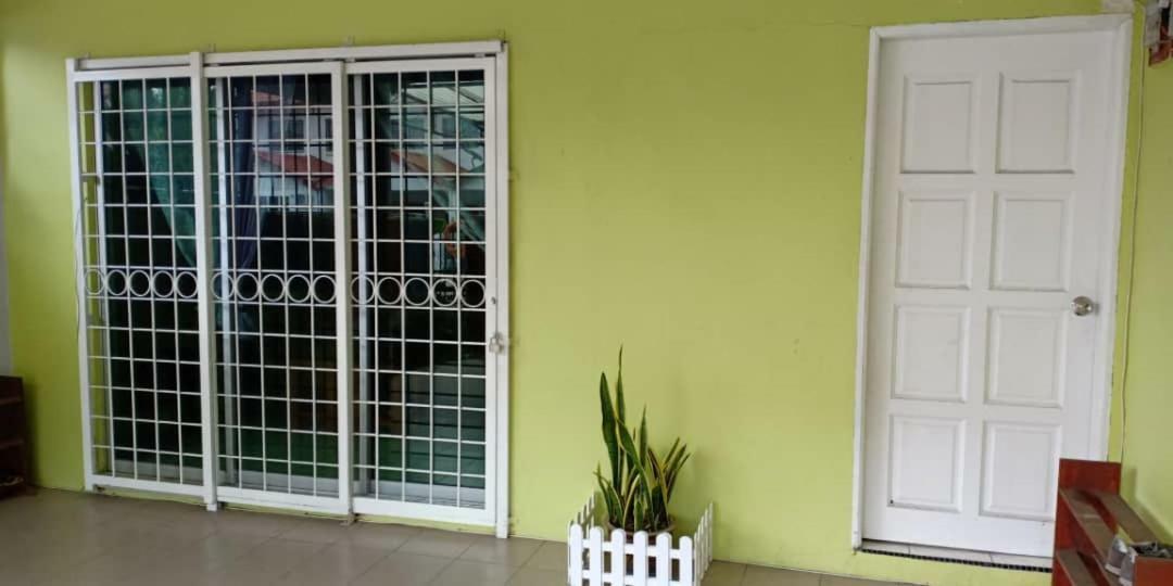 Sepanggar Kingfisher Homestay Kota Kinabalu Exterior photo